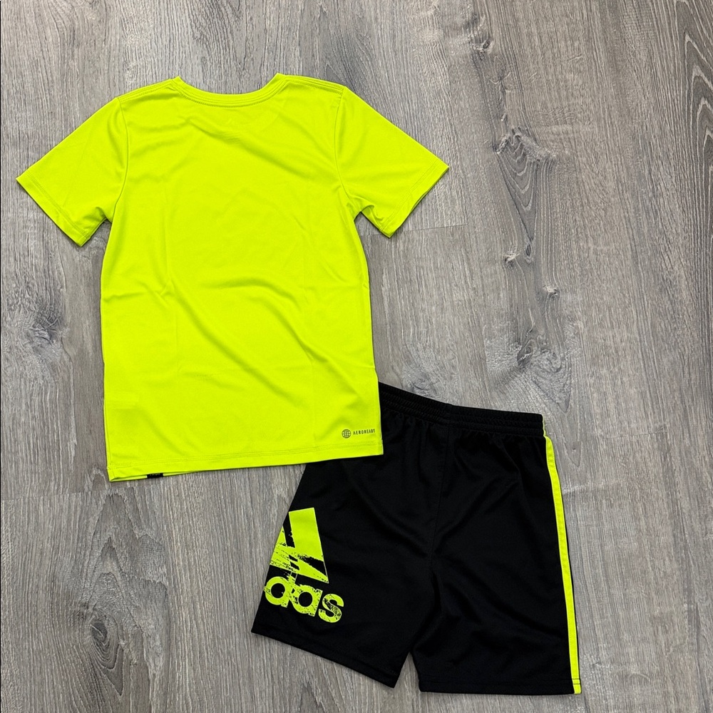 adidas Neon Yellow & Black Kids Short Set - Picture 5 of 6